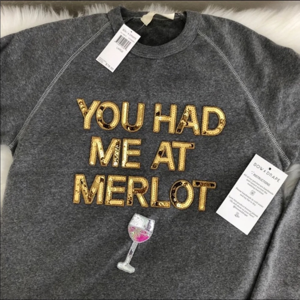NWT SEQUIN MACY’s XL ADORABLE 🍷 SWEATSHIRT